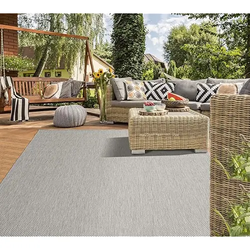 Modern outdoor carpet with waterproof material