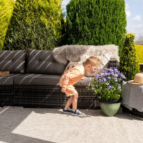 Neutral Trellis Outdoor Rug - Mahoni