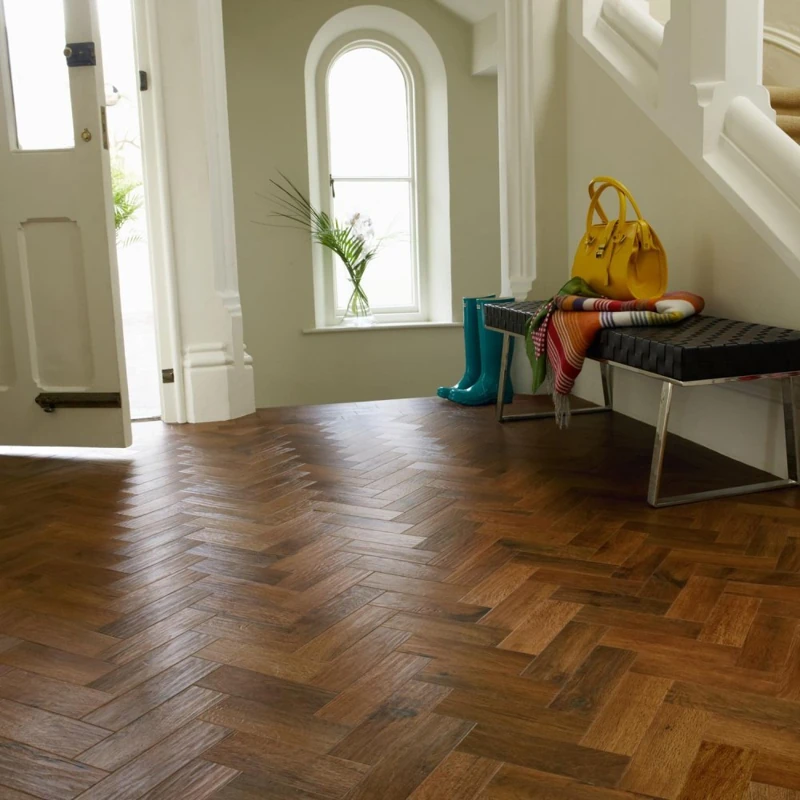 Bespoke parquet flooring services in Dubai Marina.
