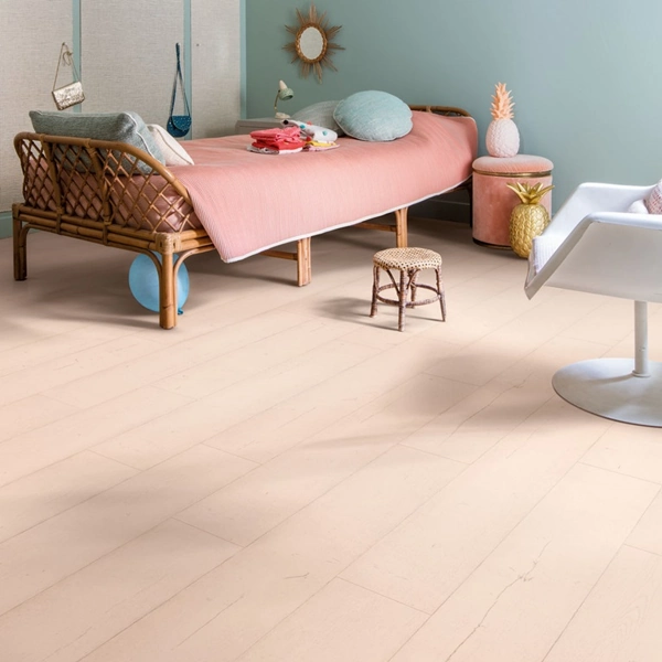 Child’s room with scratch-resistant laminate flooring