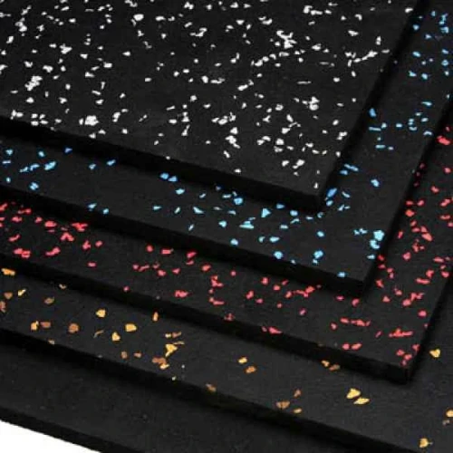 Durable EPDM rubber flooring in a Dubai fitness center, perfect for heavy equipment use.