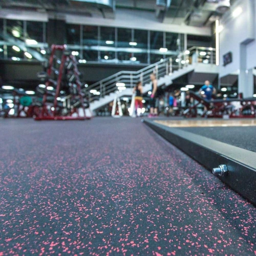 Non-slip rubber flooring for Dubai high-rise gyms