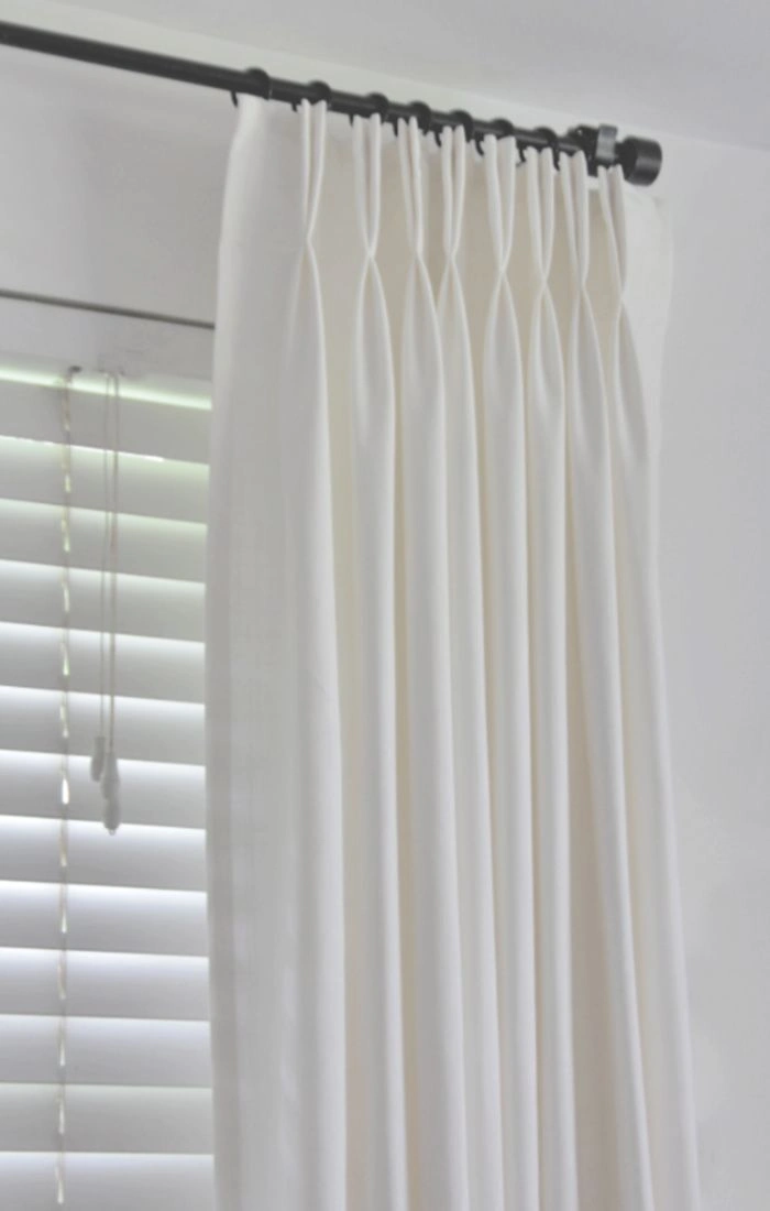 get best blackout curtains from us in all over dubai