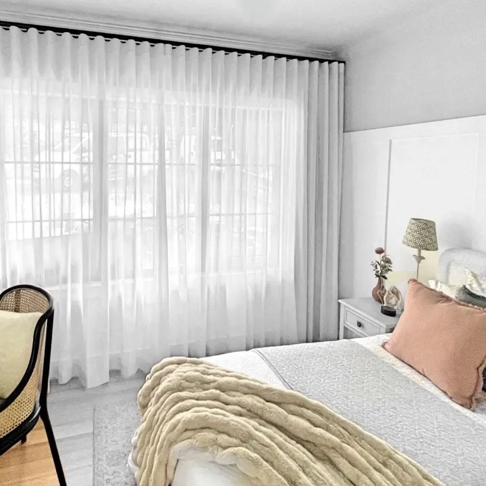 Bedroom curtains installation service in Dubai with free consultation