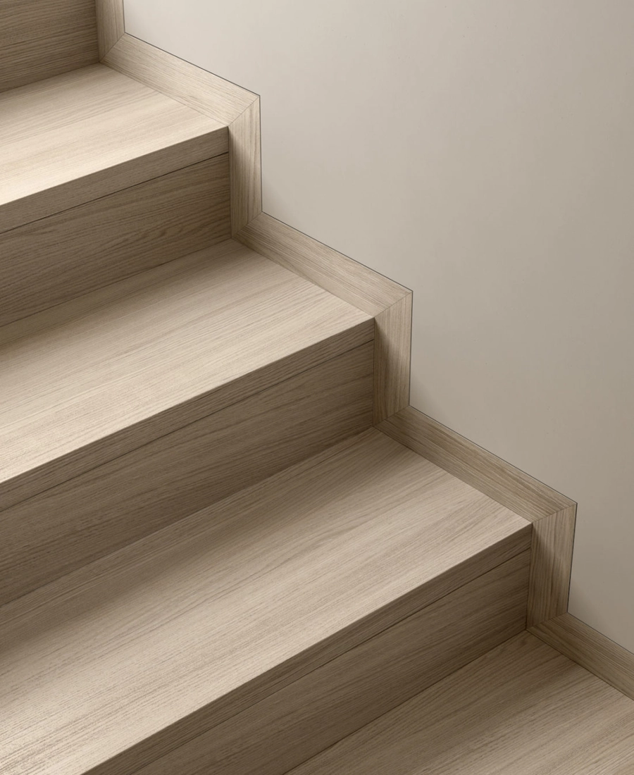 Custom wooden skirting solutions for luxury homes and offices in Dubai